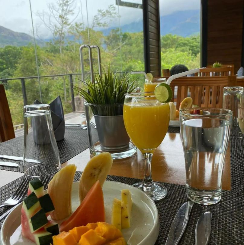 Sennya Resorts Belihuloya Esterno foto